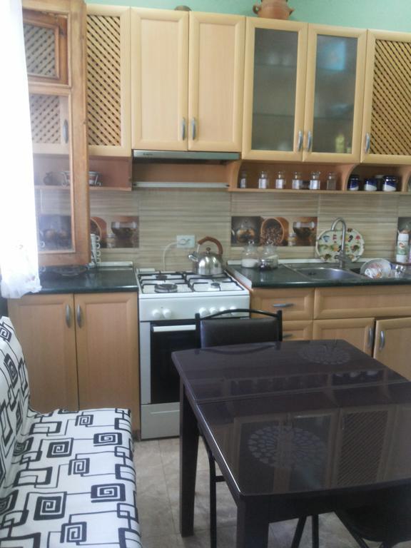 Guesthouse Zeinabi 트빌리시 외부 사진