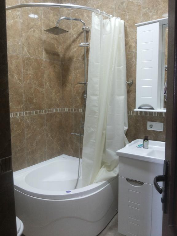Guesthouse Zeinabi 트빌리시 외부 사진
