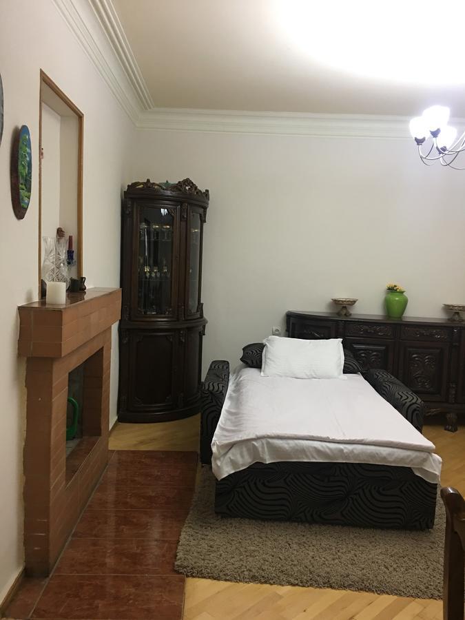 Guesthouse Zeinabi 트빌리시 외부 사진