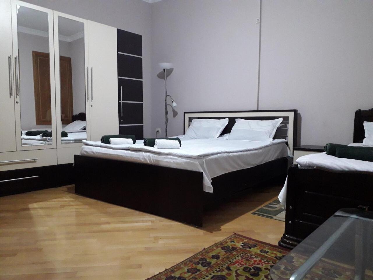 Guesthouse Zeinabi 트빌리시 외부 사진